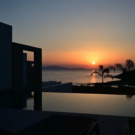Kavos & 3* Ставрос