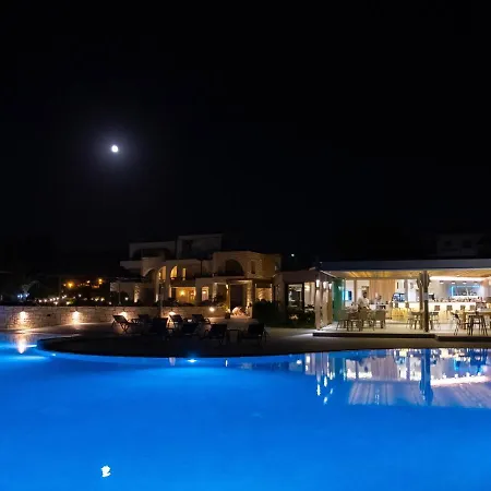 Aparthotel Kavos &