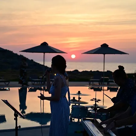 Aparthotel Kavos & 3*