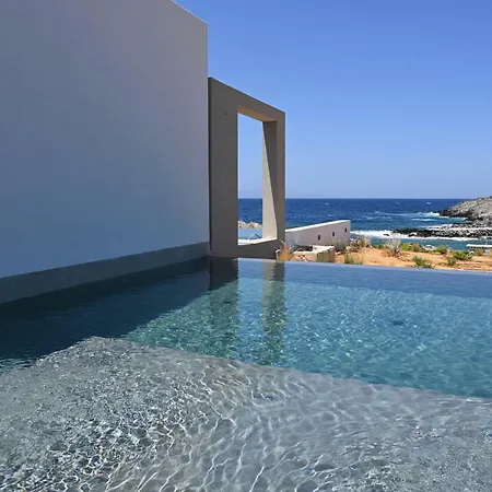 Kavos & 3* Stavros (Crete)